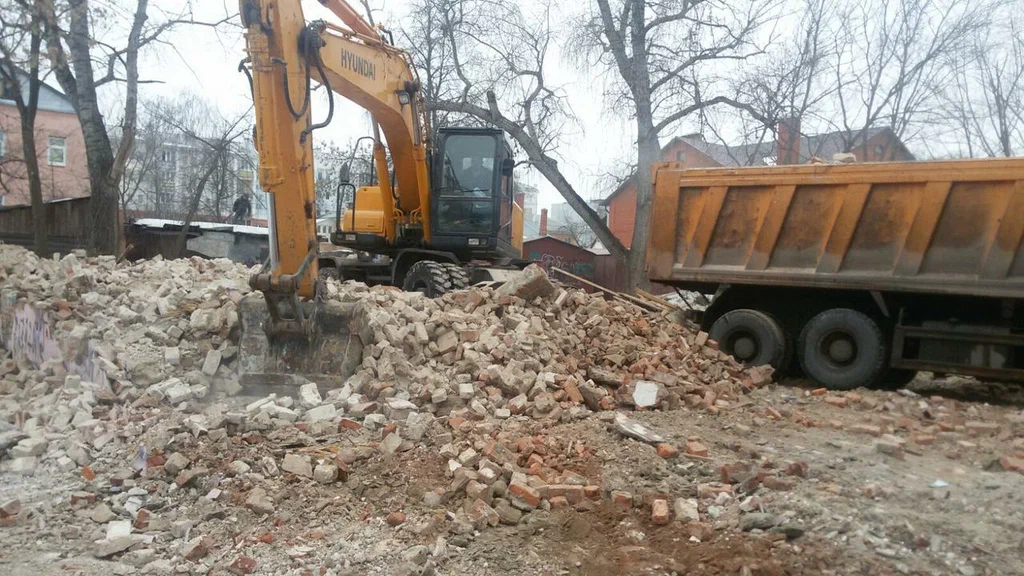 Вывоз мусора ОССиГ с выездом в Находке в октябре
