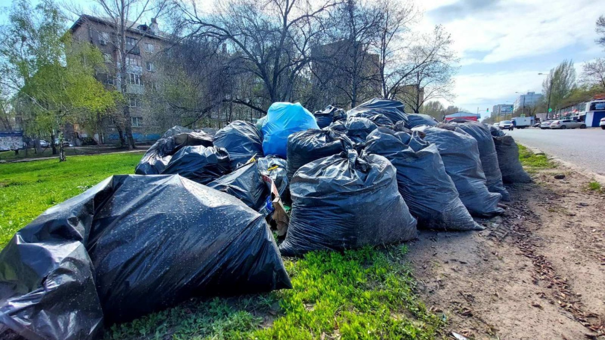 Вывоз и утилизация мусора после субботника в Находке в октябре