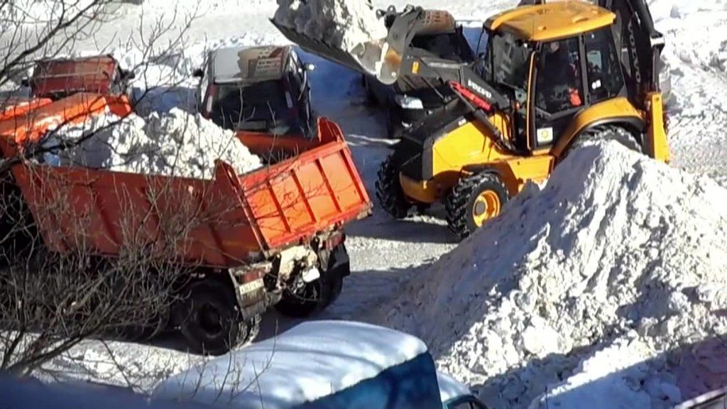 Вывоз снега с погрузкой в Находке для организаций и частных лиц в октябре