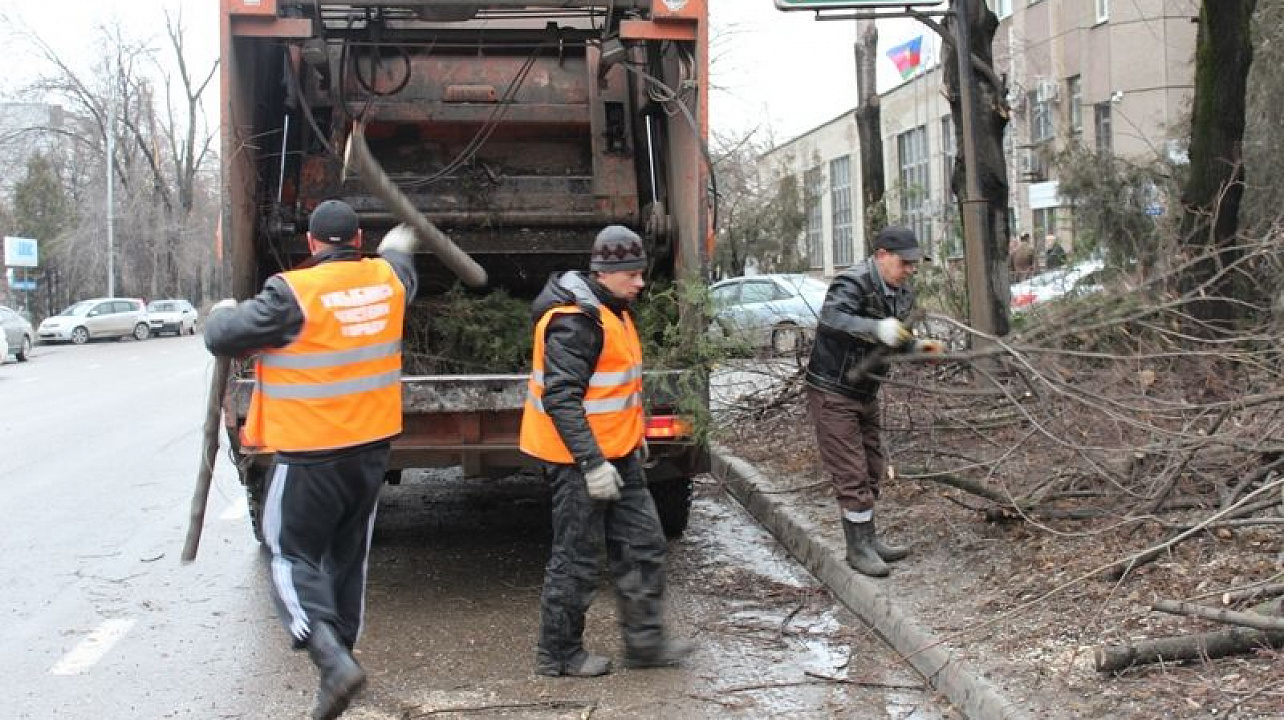 Уборка после стихийного бедствия в Находке от 2940 руб